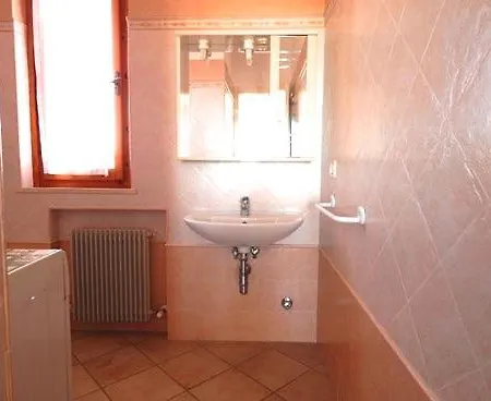 Апартаменты N28 Ampio Trilocale Con Terrazzo Vista Mare Нумана